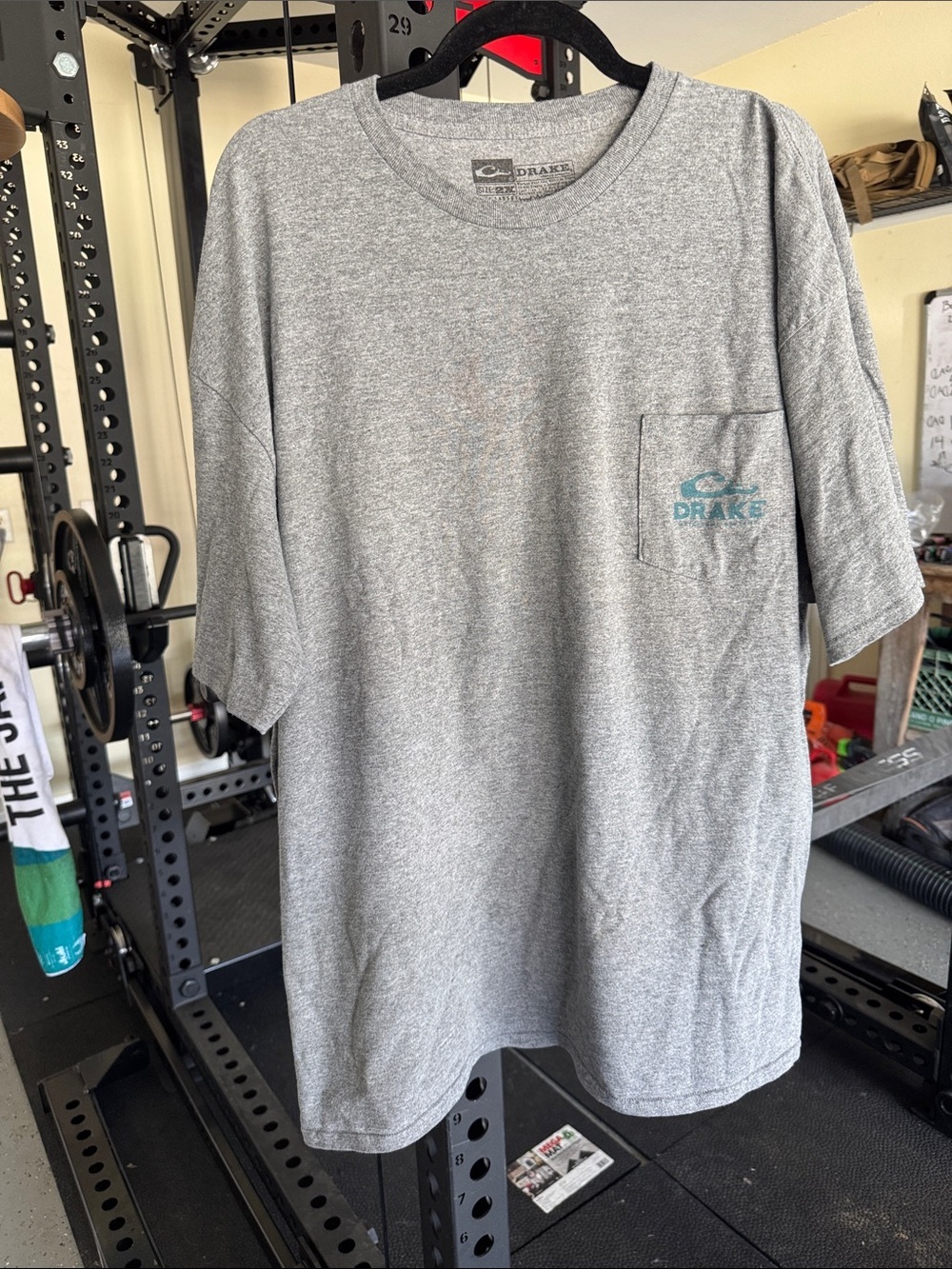 Drake Gray Short-Sleeve Pocket Tee “Always in Season” size 2X